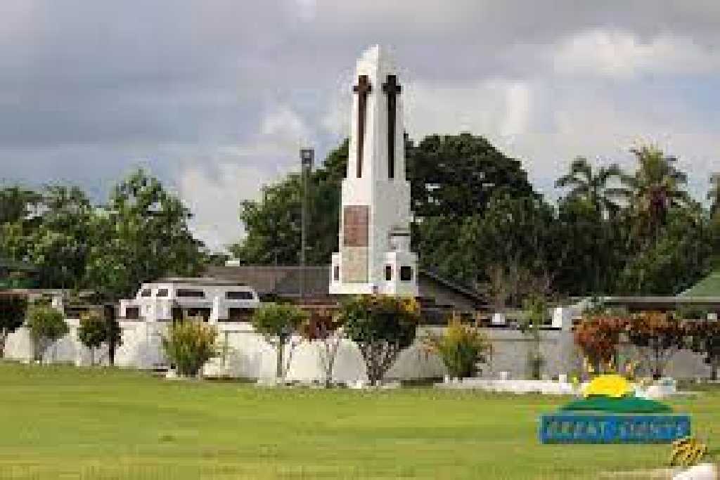 garden-of-sleeping-giants-fijian-village-temple-and-mud-baths-006